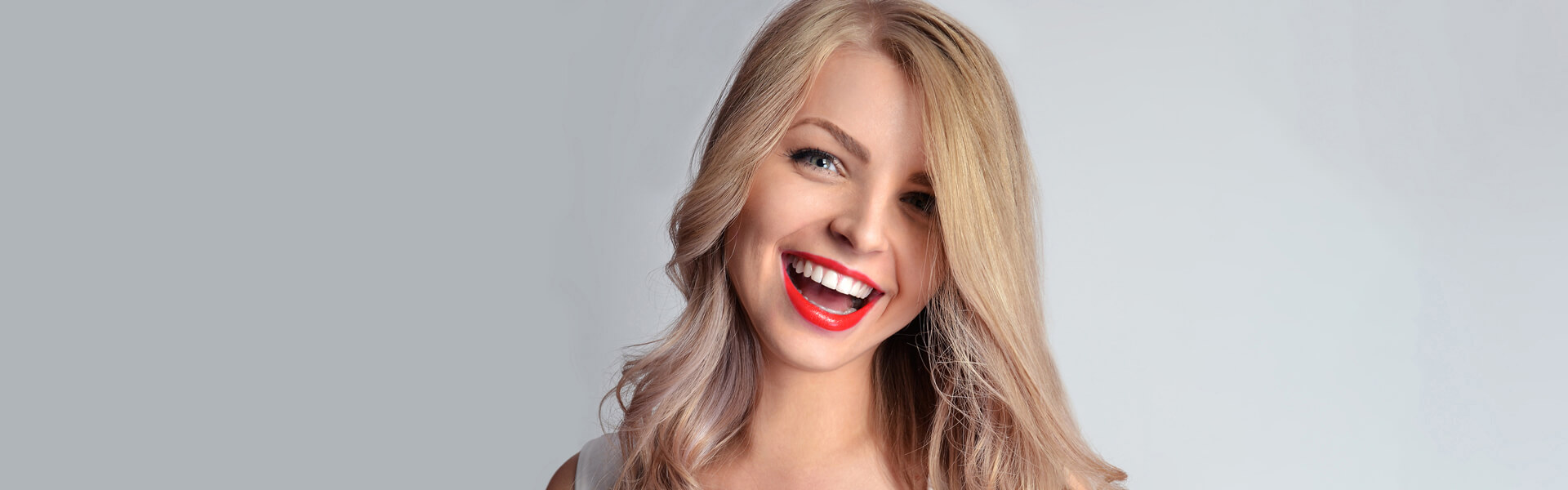 How Teeth Whitening Rids of Tooth Discoloration