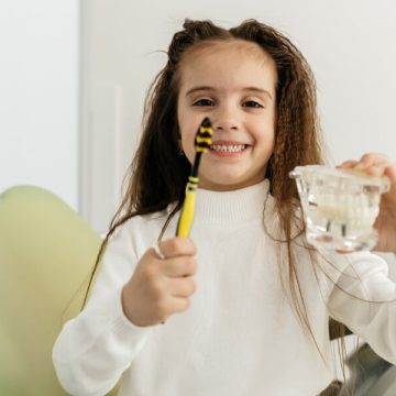 What is Pediatric Dentistry: When to see one?