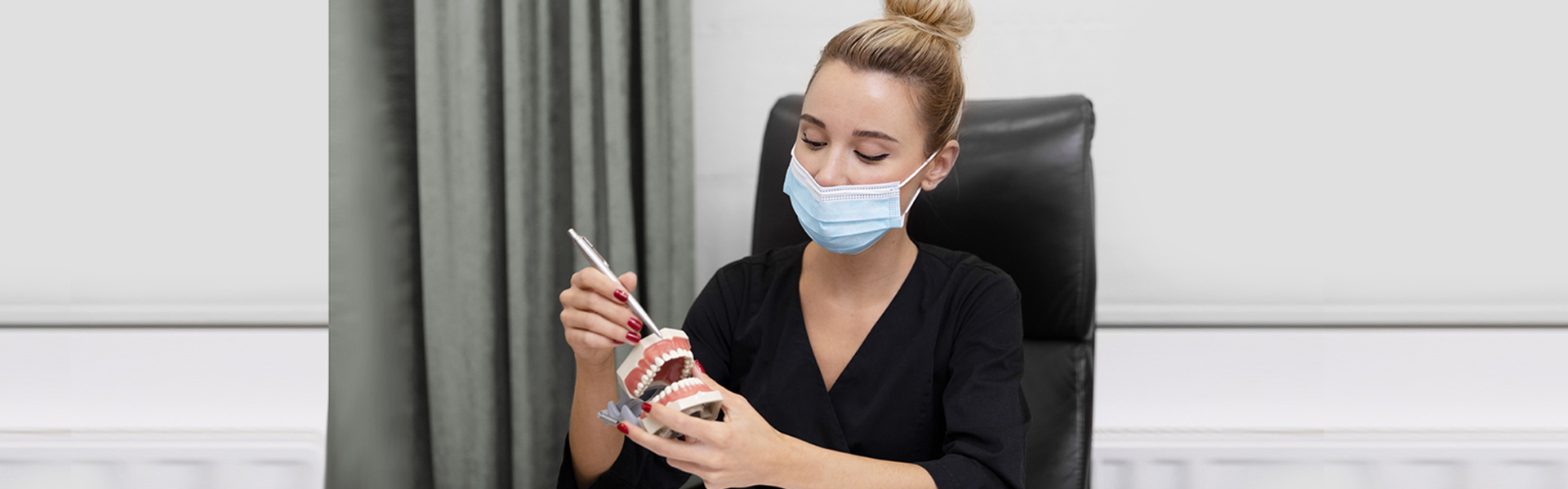 What Is the Recovery Process After Getting Dentures?